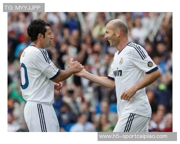 拉波尔塔回忆菲戈在巴萨的辉煌岁月强调生活必须向前看